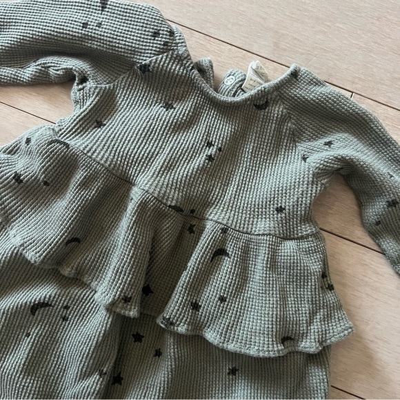 Kate Quinn Baby Girl One Piece Ruffle Jumpsuit Romper - Picture 3 of 5